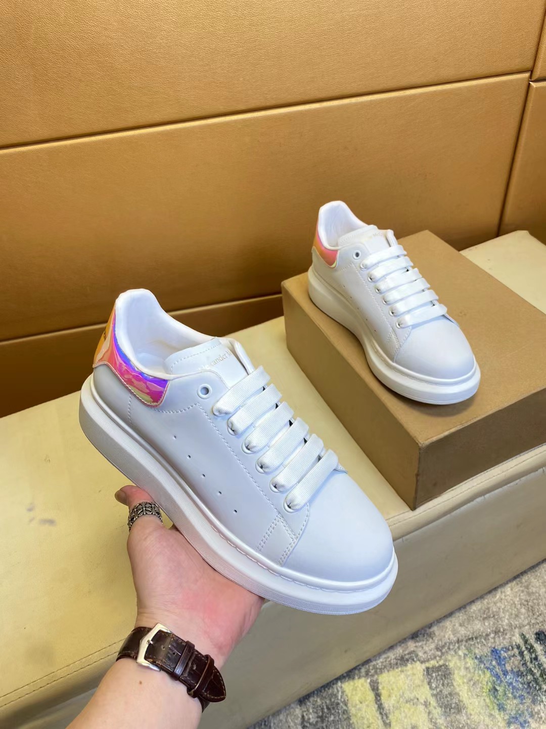 Oversized Sneaker in White/Shock Pink
